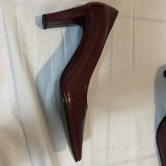 Nine West burgundy women’s shoes size 7 1/2 - Picture 2 of 8